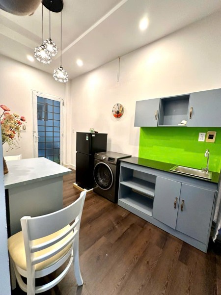 PHÒNG 1 PHÒNG NGỦ FULL NỘI THẤT TÁCH BẾP CHƯA ĐẾN 5TR TẠI NGUYỄN VĂN ĐẬU GẦN ĐH MỞ, ĐH VĂN LANG,...