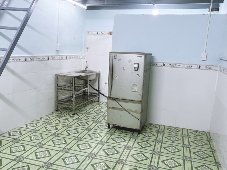 PHÒNG TRỌ GẦN DƯƠNG QUẢNG HÀM – CHỈ 3 TRIỆU/THÁNG