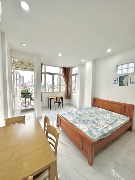 Phòng full nội thất Nguyễn Hữu Cảnh gần Vinhome