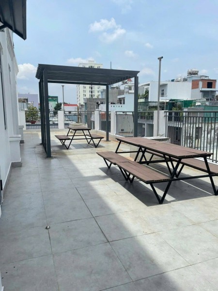 Cho thuê phòng có gác, sân thượng, full nội thất Quận Bình Thạnh gần VLU, HUTECH, FTU2, HIU.