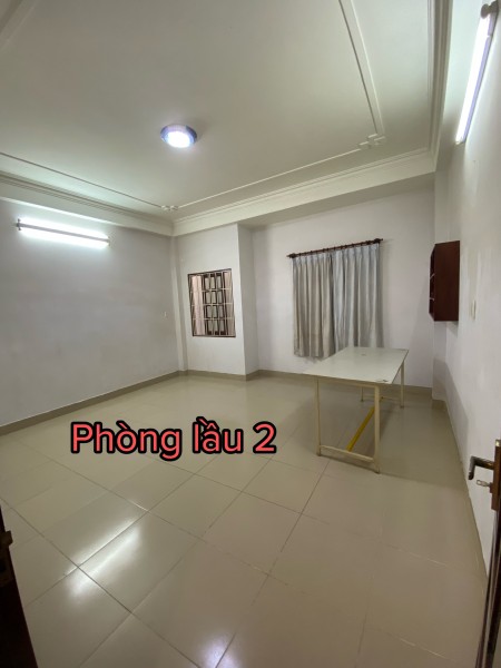 Phòng cho thuê đường Đồ Sơn sát bên Phan Thúc Duyện khu sân bay TSN máy lạnh, toilet riêng
