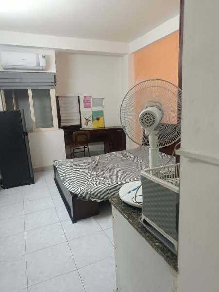 Cho thuê phòng Xô Viết Nghệ Tĩnh, P.17, 20m2, đủ nội thất, 4tr