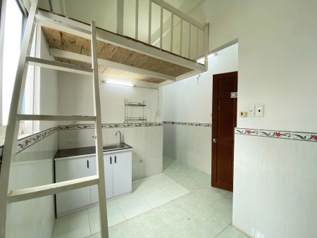 ️DUPLEX CỬA SỔ TRỜI Ở NGAY CHÂN CẦU CHỮ Y Q8