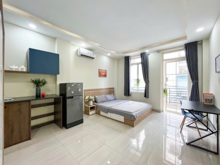 Căn Hộ STUDIO BAN CÔNG Xịn, hiện đại Full NT ngay Tô Hiến Thành, Quận 10