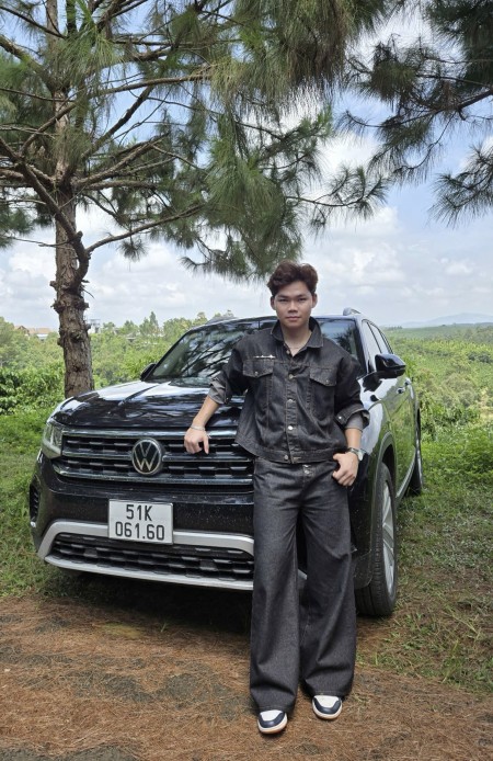 Nguyễn Nhật Minh
