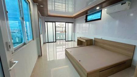 ONLY 01 VIP FULL-OPTION ROOM AVAILABLE ON 6TH FLOOR! (Ideal for Backpackers & Expats)