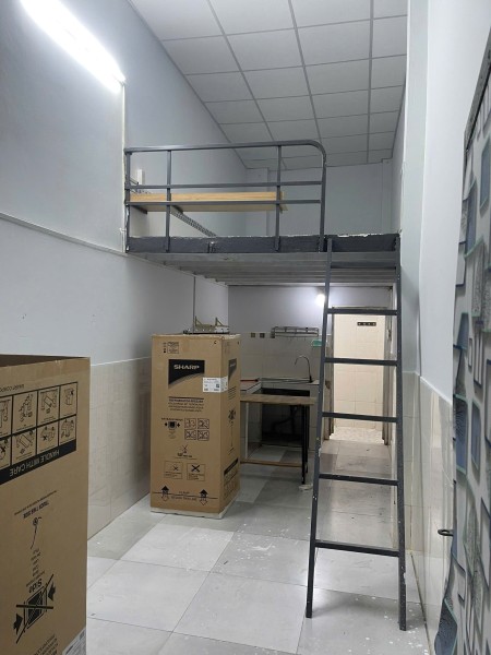 Phòng trọ rộng, thoáng mát đầu tháng 9 ở