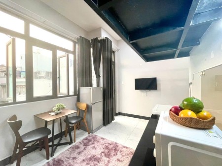 Gác lửng full nội thất, thang máy khu phan xích long phú nhuận