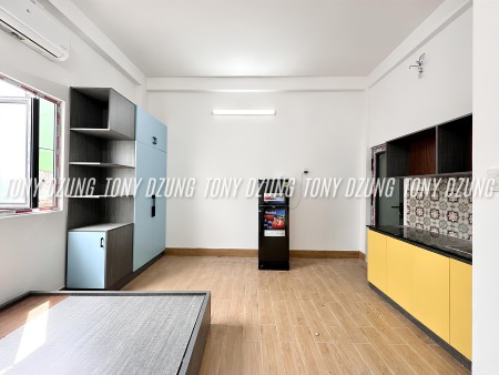 PHÒNG FULL NỘI THẤT - CÓ CỬA SỔ LỚN - CÓ THANG MÁY - GẦN ĐH VĂN LANG