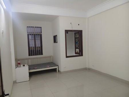Cho thuê nhà riêng, chính chủ, diện tích sàn 75m2*3.5 tầng