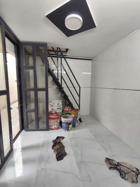 CHO THUÊ NHÀ NGUYÊN CĂN BÀ HOM – PHÚ LÂM – QUẬN 6 1 TRỆT + 1 LẦU + 1 LỬNG – 2 WC – NHÀ VỪA CẢI