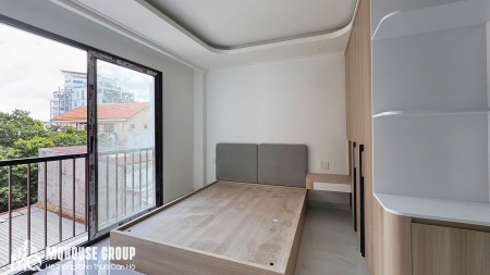MỚI KHAI TRƯƠNG - Căn Hộ Ban Công khu bêpx xa giường Full nội thất Ung Văn Khiêm 5 phút tới UTH FTU2