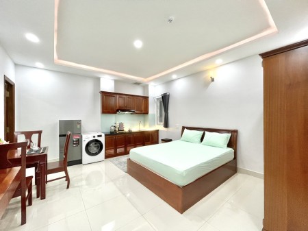 PHÒNG CAO CẤP 30m2 FULL TIỆN NGHI GẦN CẦU LÊ VĂN SỸ