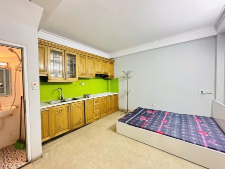 Địa chỉ: NHÀ 48 NGÕ 50 Phố Võng Thị, phường Bưởi quận Tây Hồ.Trống phòng 101 giá 3tr vệ sinh khép k