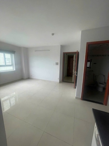 Chung cư Phạm Văn Đồng, GV: 80m2, NTCB, 10 triệu/tháng, 2PN