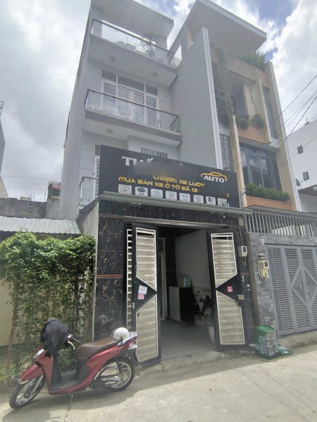 Cho Thuê Nhà 4PN. 3WC - Đường 30 Linh Đông, Thủ Đức