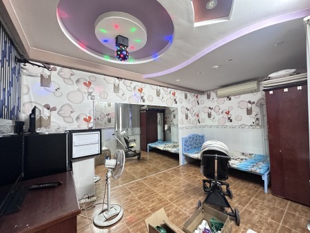 Phòng Studio - Huỳnh Tấn Phát Q7