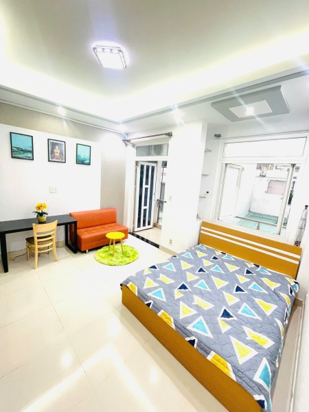 Cho thuê phòng có ban công & cửa sổ lớn, full tiện nghi Q. Phú Nhuận gần UFM