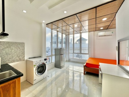 Căn hộ 30m2 máy giặt riêng giá hấp dẫn ngay Coopmart Nhiêu Lộc, ngã 4 Trần Quang Diệu