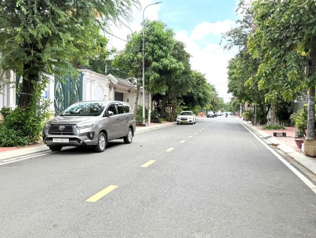  Chỉ 6tr, phòng (TRỆT) mới sơn đẹp Trần Thị Ngôi Quận 8. (28m2), WC, full nội thất, giờ giấc tự do