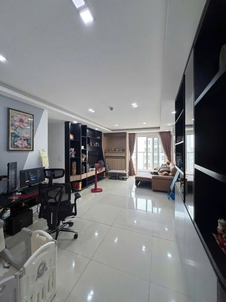 Chung cư Nguyễn Kim, Quận 10 có 3PN Full Nội Thất giá 14,5 tr/th 84m2