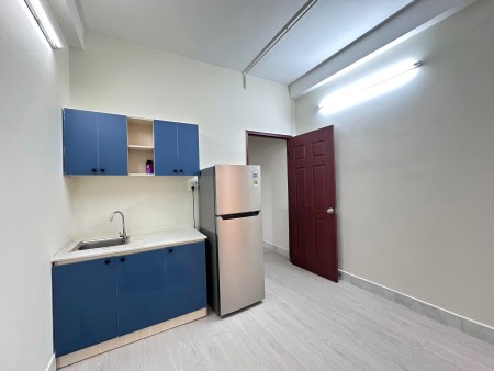 FULL NỘI THẤT TÁCH BẾP GẦN ĐẠI HỌC MỞ, MỸ THUẬT, KINH TẾ... SÁT QUẬN 1, QUẬN 3 TRUNG TÂM PHÚ NHUẬN