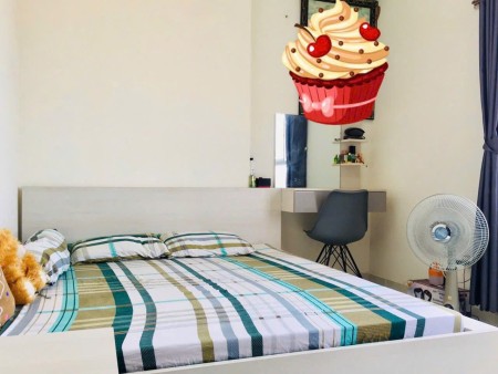 Chung cư Phú Thạnh, Nguyễn Sơn, TP: 70m2, 2p ngủ, 8tr5, nội thất