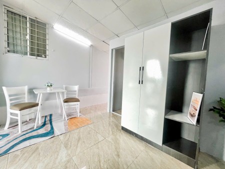 STUDIO THOÁNG CÓ BAN CÔNG GẦN TDTU, RMIT, UFM, GẦN CỬA HÀNG TIỆN LỢI VÀ CHỢ, NGAY GẦN TRUNG TÂM