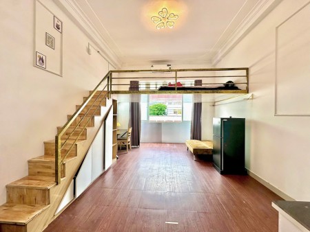 Cho thuê phòng gác lửng 40m², cửa sổ lớn – Nơ Trang Long, Bình Thạnh gần Hàng Xanh, FTU2, UEF, UTH