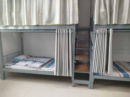 Ký Túc Xá gần Đại Học Công Thương (Lê Trọng Tấn). Đại học Văn Hiến (Âu Cơ).Hỗ trợ tối đa cho các bạ