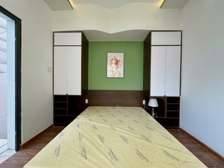 FULL NỘI THẤT TÁCH BẾP NHIỀU CỬA SỔ TRỜI RỘNG NGUYỄN TRỌNG TUYỂN TRUNG TÂM PHÚ NHUẬN