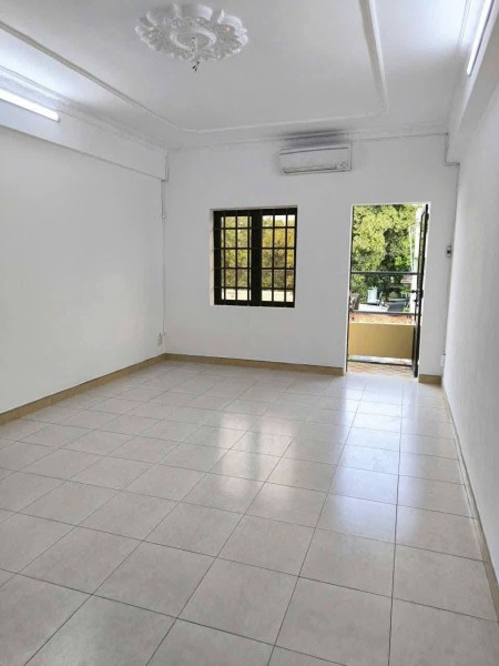 Cho thuê chung cư Hoàng Sa-Quận 3 Ko Nội Thất 2PN, 79m2 giá thuê 10,5 tr/th.