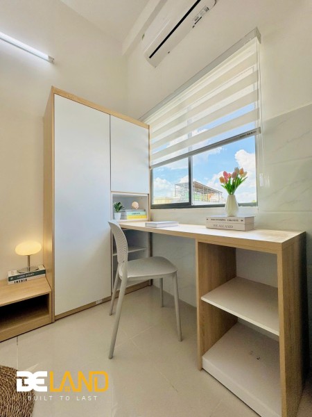 Duplex cửa sổ trời bình trưng tây, Q2