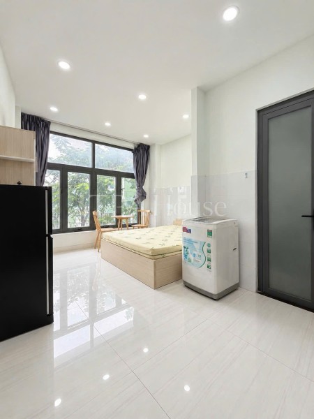 CHO THUÊ STUDIO CỬA SỔ LỚN GẦN METRO TÂN CẢNG TẠI NGUYỄN VĂN THƯƠNG
