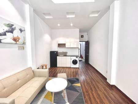PHÒNG TRỌ 40M² BAN CÔNG – FULL NỘI THẤT GẦN HUTECH, UEF, GTVT – NGUYỄN HỮU CẢNH, BÌNH THẠNH