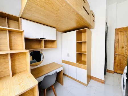 HO THUÊ CĂN HỘ DUPLEX CÓ CỬA SỔ TRỜI & MÁY GIẶT | GẦN CHỢ BÀ CHIỂU & ĐẠI HỌC VĂN LANG CS1