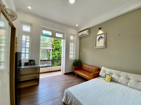 Cho thuê phòng 40m², ban công lớn, máy giặt riêng – Đào Duy Anh, Phú Nhuận gần Q1, Q3, Sân bay