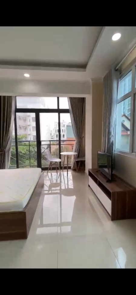 PASS PHÒNG CĂN HỘ DỊCH VỤ 1/10 TRỐNG