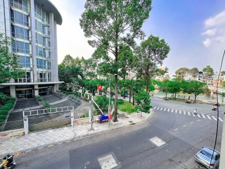 Đi đến slide 5