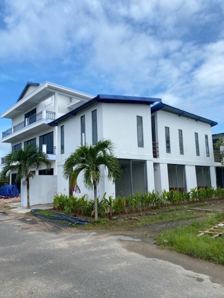 Cho thuê dài hạn Phòng Villa, chỉ cách bãi biển Hồ Tràm 1,5 km