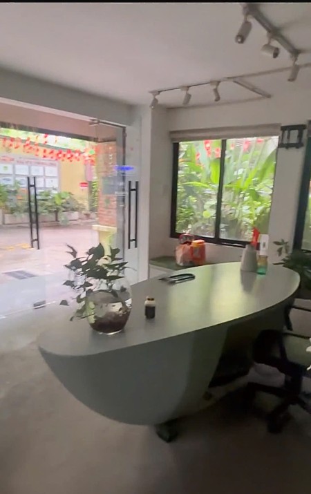 Đi đến slide 2