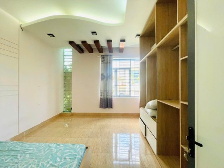 Mình là sinh viên cần Pass trọ đường Lê Thị Hồng Gấm