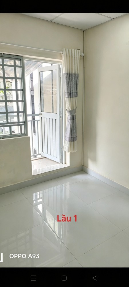 Phòng trọ máy lạnh, pvs khép kín ở lầu 2 và lầu 1