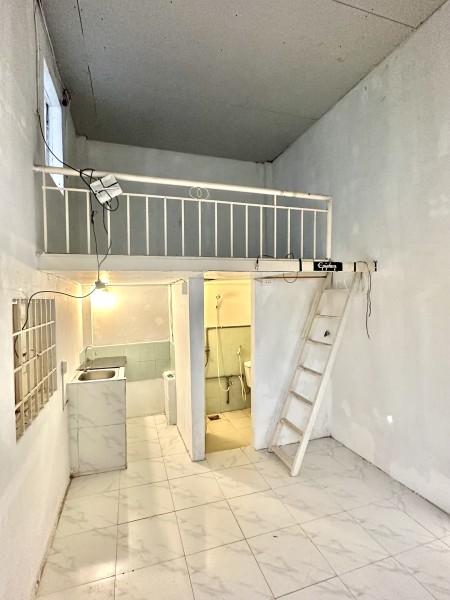 Phòng trọ gác lửng gần Vinhome Tân Cảng