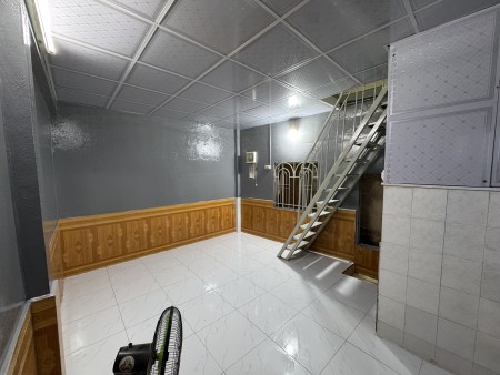 Phòng trọ gần Công viên Hoàng Văn Thụ, Lăng Cha Cả, Cộng Hòa, Tân Bình