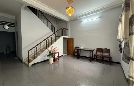 Nhà riêng 1/Lữ Gia, Quận 10, 2PN (89.6m2) đầy đủ nội thất, giá 9.5 triệu/th