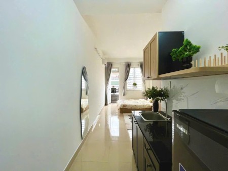 Cho thuê phòng ban công lớn, full nội thất – Nơ Trang Long, Bình Thạnh gần chợ Bà Chiểu, Hàng Xanh