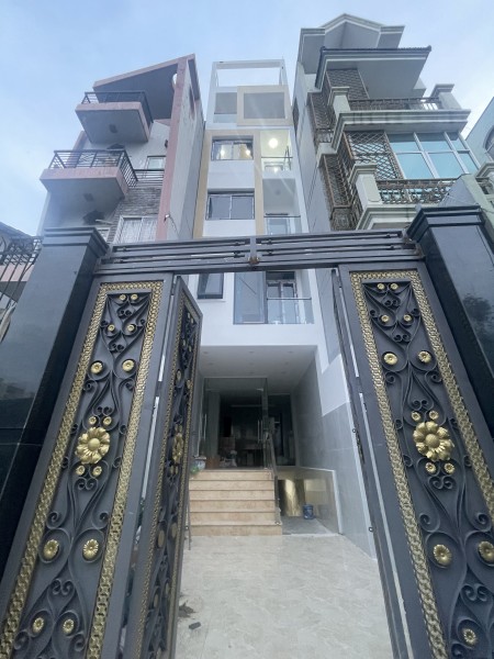 STUDIO BAN CÔNG, THANG MÁY, HẦM XE – MẶT TIỀN ĐƯỜNG | FULL NỘI THẤT