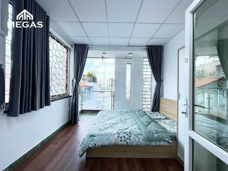 Cho thuê phòng ban công full nội thất gần nhà thờ tân định - công viên lê văn tám - cầu bông