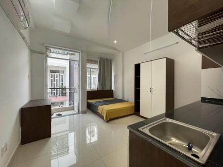 Cho thuê căn hộ rộng, ban công thoáng, máy giặt riêng – Nơ Trang Long, Bình Thạnh gần Bà Chiểu, Q1